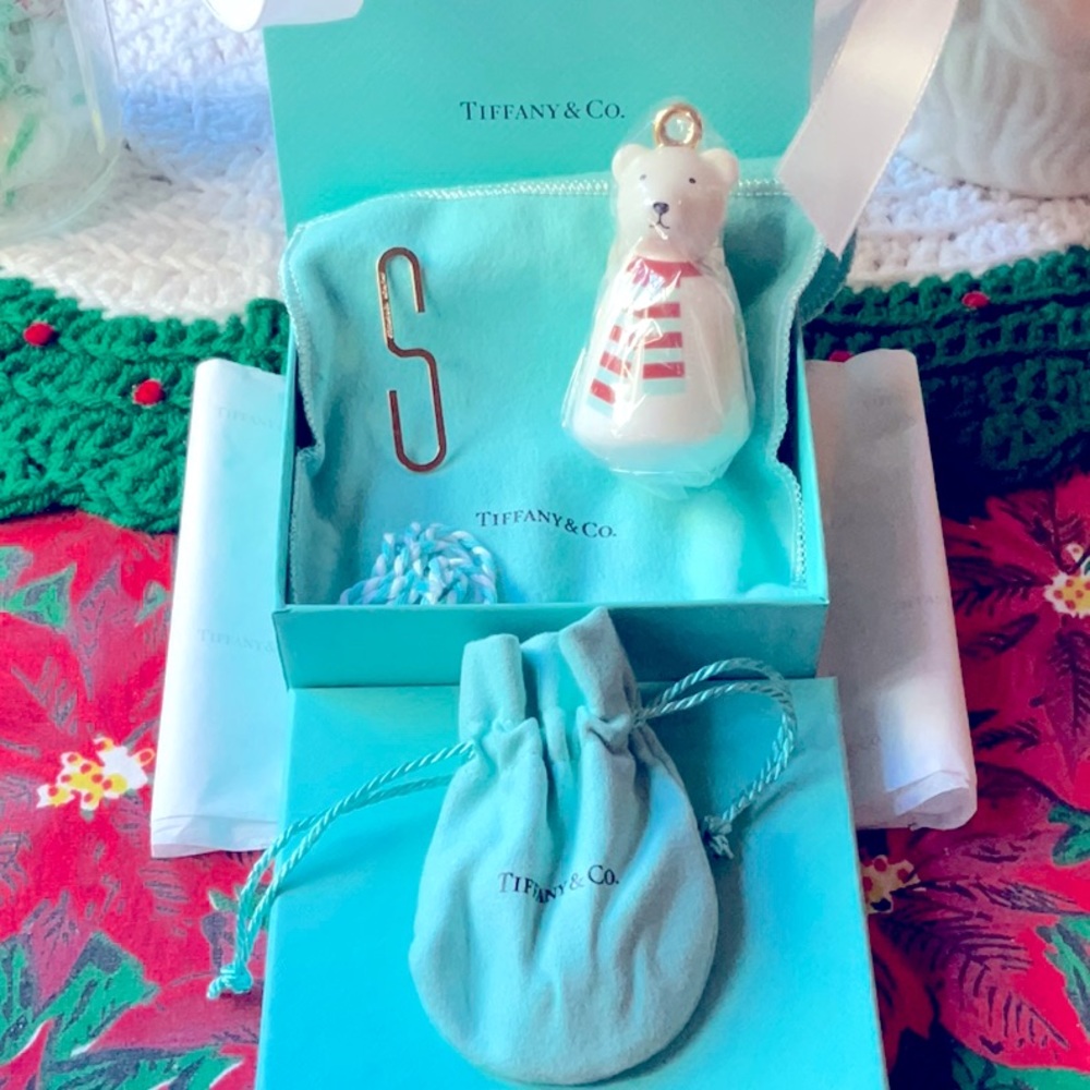 🐻‍❄️ TIFFANY & CO. POLAR BEAR ORNAMENT 🐻‍❄️ NWT 🐻‍❄️